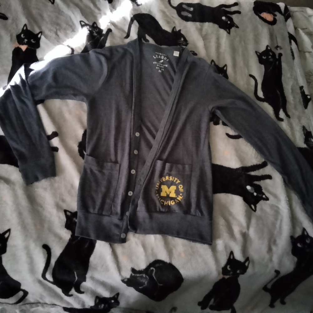 University of Michigan Men's Gray Cardigan Sweater
